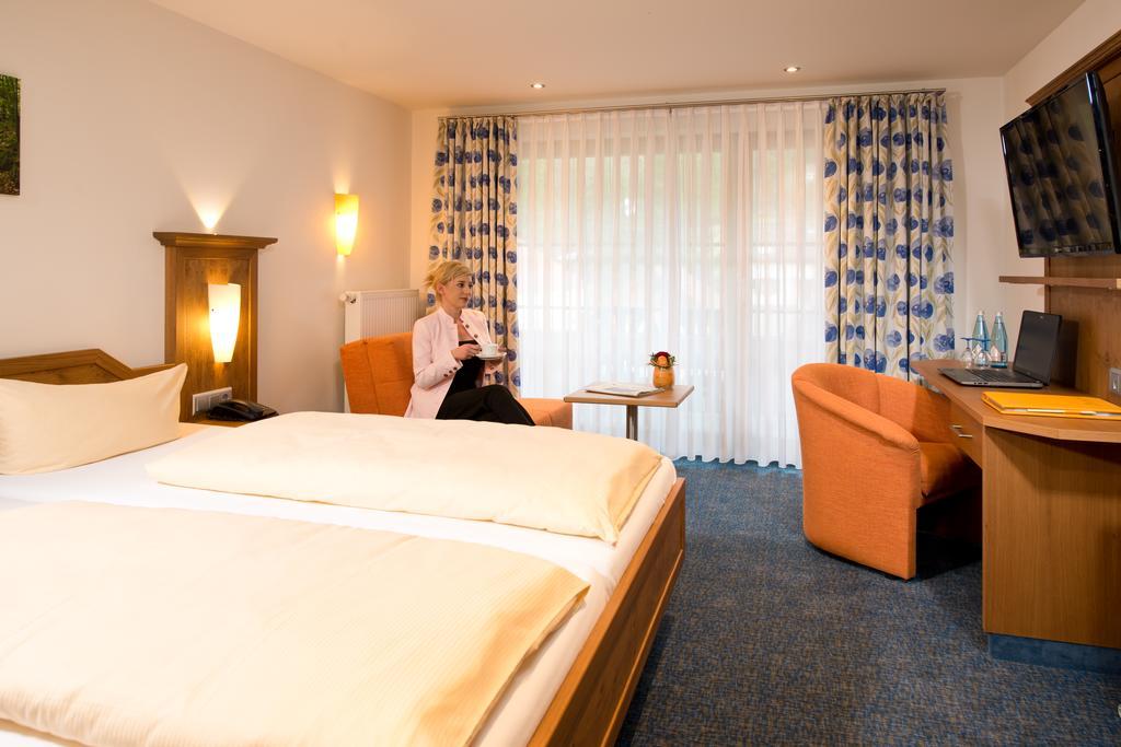 Silberkoenig Schwarzwald Hotel & Restaurant Ringhotel Гутах-им-Брайсгау Экстерьер фото